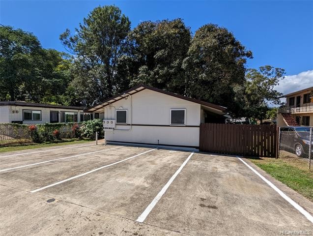 Large house with 3 separate units - each having 2 beds and 1 - Beach Home for sale in Wahiawa, Hawaii on Beachhouse.com