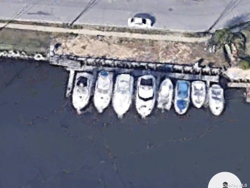 Grab your friends and share 9 boat slips with 120ft of Bulkhead - Beach Lot for sale in Wantagh, New York on Beachhouse.com