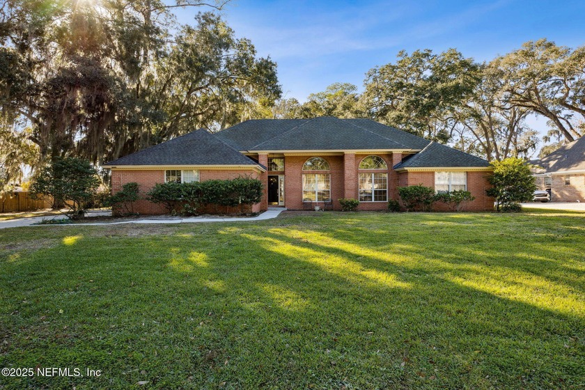 Welcome to 1850 Waterbury Lane, a beautiful four-bedroom - Beach Home for sale in Fleming Island, Florida on Beachhouse.com
