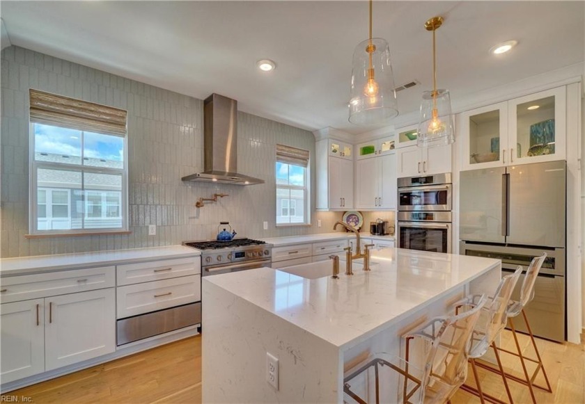Come see the most beautiful townhouse at THE TERN AT EAST BEACH! - Beach Townhome/Townhouse for sale in Norfolk, Virginia on Beachhouse.com
