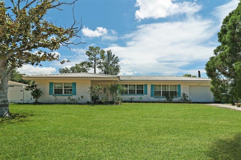 Under contract-accepting backup offers. Massive price - Beach Home for sale in Clearwater, Florida on Beachhouse.com