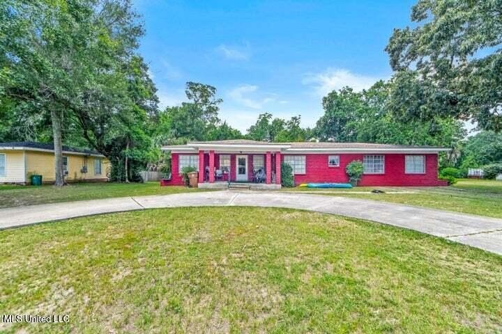 Located just minutes from the beach, this 3-bedroom, 1.5-bath - Beach Home for sale in Long Beach, Mississippi on Beachhouse.com