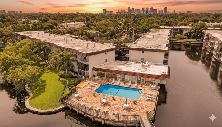 Live the South Florida lifestyle at Hidden Harbor! This gated - Beach Condo for sale in Fort Lauderdale, Florida on Beachhouse.com