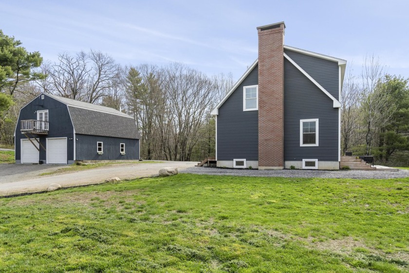 Move right into this cape style home overlooking the Nequasset - Beach Home for sale in Woolwich, Maine on Beachhouse.com