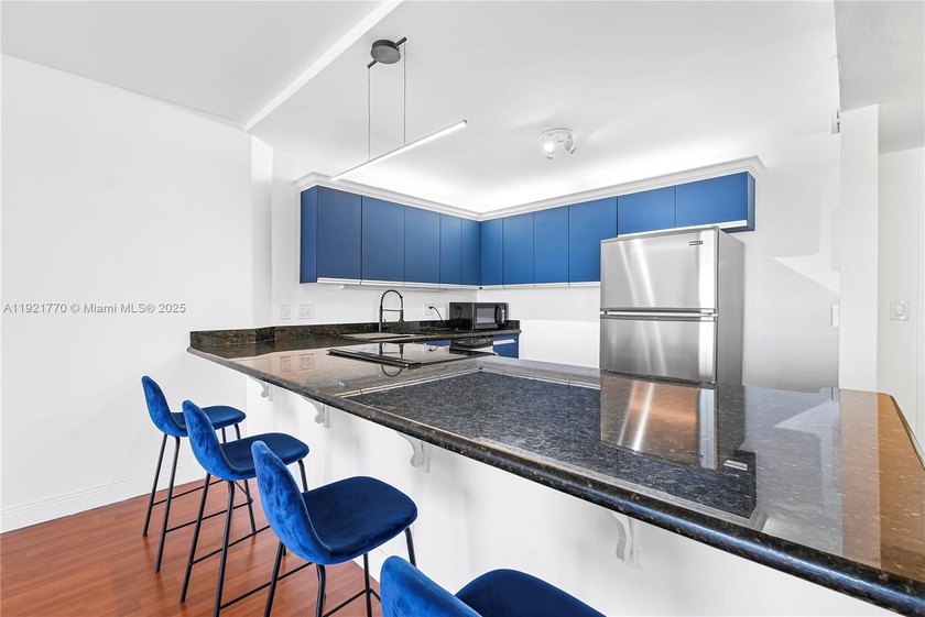 Renovated 1 bed + 2 bath unit in Olympus Towers, Hallandale. 950 - Beach Condo for sale in Hallandale Beach, Florida on Beachhouse.com