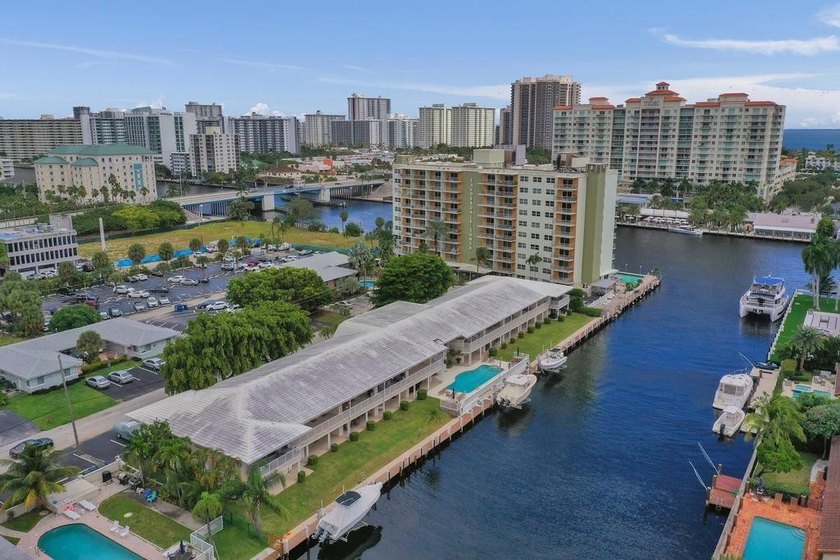 This one-of-a-kind fully renovated ground floor waterfront - Beach Condo for sale in Fort Lauderdale, Florida on Beachhouse.com