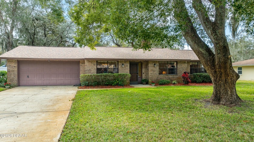 Welcome Home! Looking for a Well cared for 4bed/3bath brick home - Beach Home for sale in Ormond Beach, Florida on Beachhouse.com