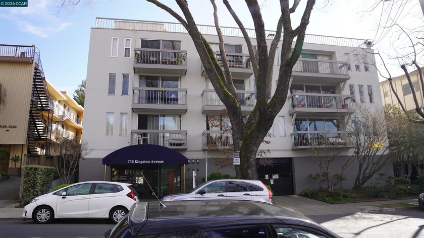 THIS PROPERTY QUALIFIES FOR A SPECIAL FINANCING PROGRAM(THIS MAY - Beach Condo for sale in Oakland, California on Beachhouse.com