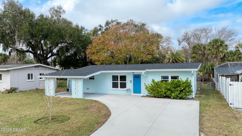 High, dry 3-bedroom, 1.5-bath block home with large porch - Beach Home for sale in Daytona Beach, Florida on Beachhouse.com