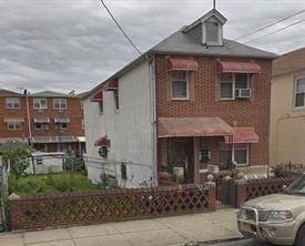 Remarks: FULLY DETACHED EXTRA-LARGE(3120 SQFT) LEGAL 3 FAMILY - Beach Home for sale in Brooklyn, New York on Beachhouse.com