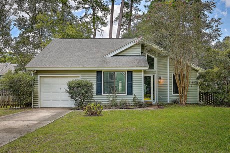 Great opportunity to put your own stamp and a cute home in North - Beach Home for sale in North Charleston, South Carolina on Beachhouse.com