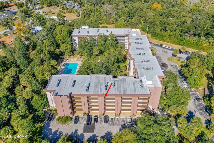 This top floor unit at the desirable Tomoka Oaks North Condo is - Beach Condo for sale in Ormond Beach, Florida on Beachhouse.com