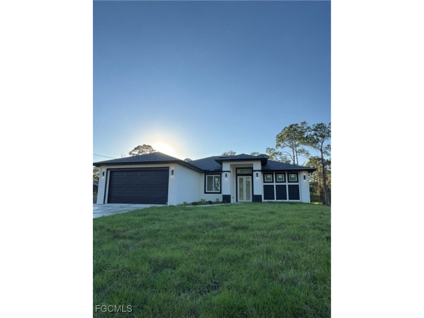 Great location in Lehigh Acres, NEW CONSTRUCTION!! Wonderfull - Beach Home for sale in Lehigh Acres, Florida on Beachhouse.com