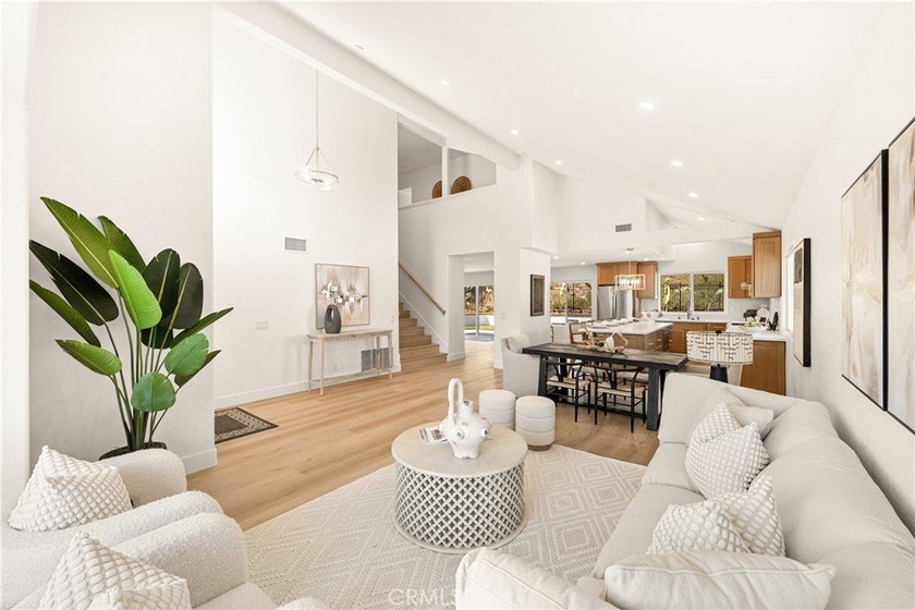 BEAUTIFULLY UPDATED AND MOVE-IN READY! This home has been - Beach Home for sale in San Clemente, California on Beachhouse.com