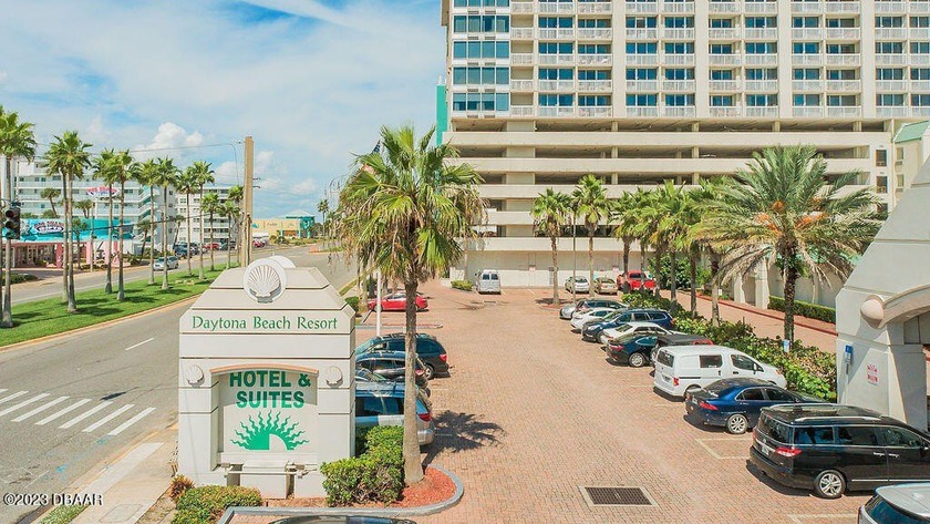 Check out Daytona's favorite short-term rental investment or - Beach Condo for sale in Daytona Beach, Florida on Beachhouse.com