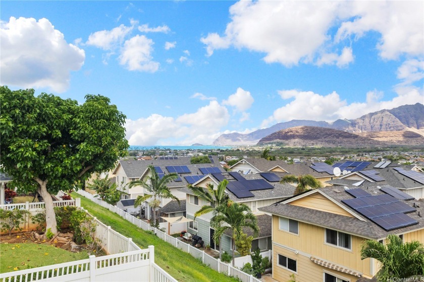 OCEAN VIEWS! Rare, large 5-bedroom, 3 bath 1,871 sq. ft. ocean - Beach Home for sale in Waianae, Hawaii on Beachhouse.com