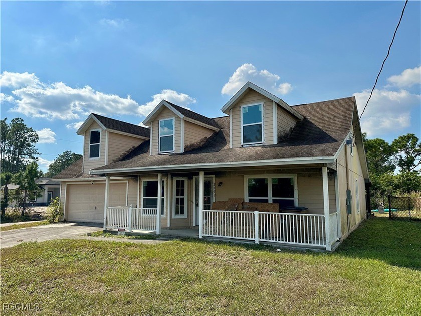 Attention investors, flippers, and savvy buyers! This property - Beach Home for sale in Lehigh Acres, Florida on Beachhouse.com