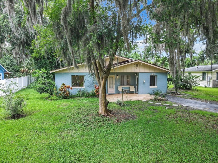 *A chic escape in a peaceful neighborhood* Beautifully upgraded - Beach Home for sale in New Smyrna Beach, Florida on Beachhouse.com