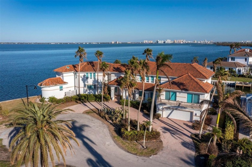 This is one of the most significant properties in the - Beach Home for sale in Longboat Key, Florida on Beachhouse.com