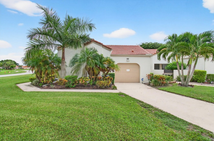 Meticulously maintained for your fussiest Buyer. Don't miss - Beach Home for sale in Boynton Beach, Florida on Beachhouse.com