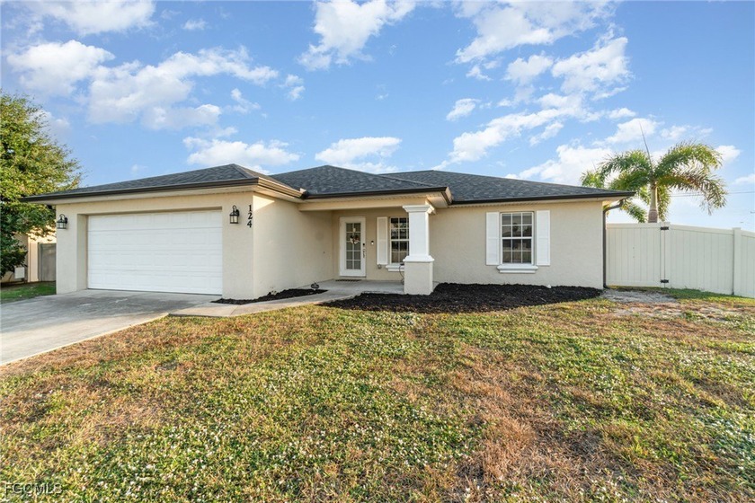 No FHA Or VA financing accepted here. Beautifully Updated Cape - Beach Home for sale in Cape Coral, Florida on Beachhouse.com