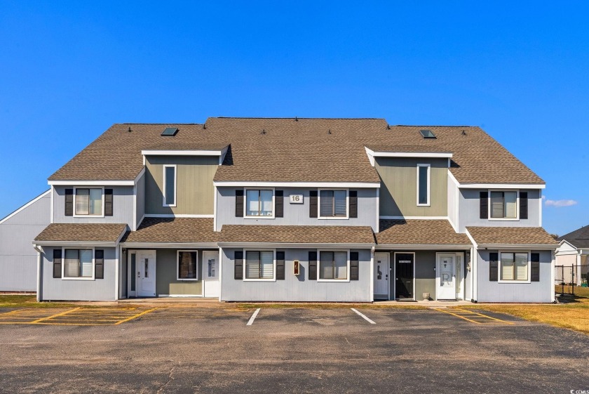 Welcome to your slice of the beach life at Golf Colony at - Beach Condo for sale in Surfside Beach, South Carolina on Beachhouse.com