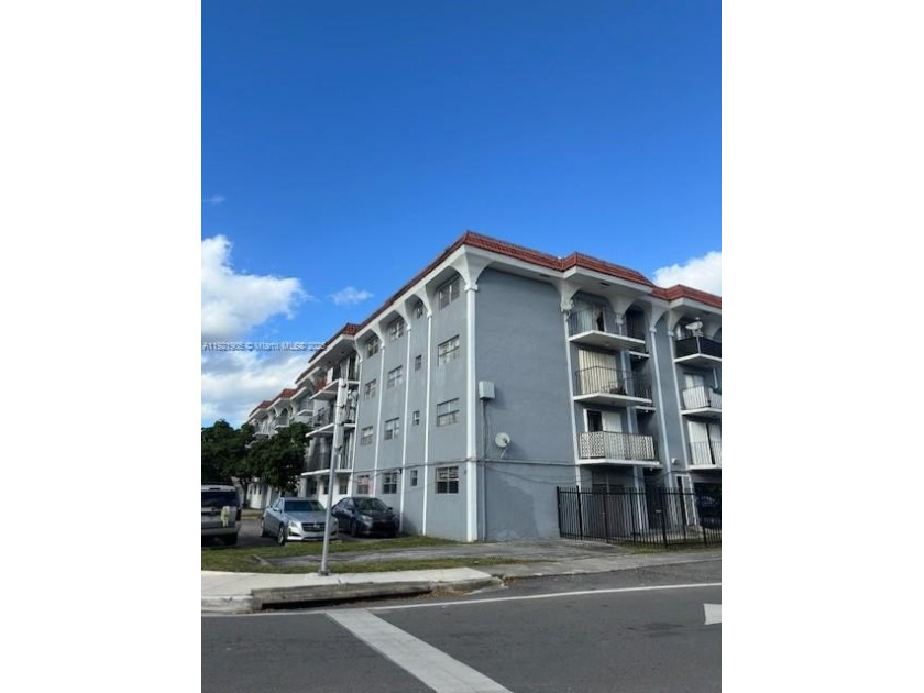 2 bed / 1 bath in Central North Miami, currently rented at $1 - Beach Condo for sale in North Miami, Florida on Beachhouse.com