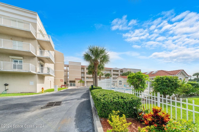 PHENOMENAL OPPORTUNITY IN COCOA BEACH!! GREAT OCEAN VIEWS FROM - Beach Condo for sale in Cocoa Beach, Florida on Beachhouse.com