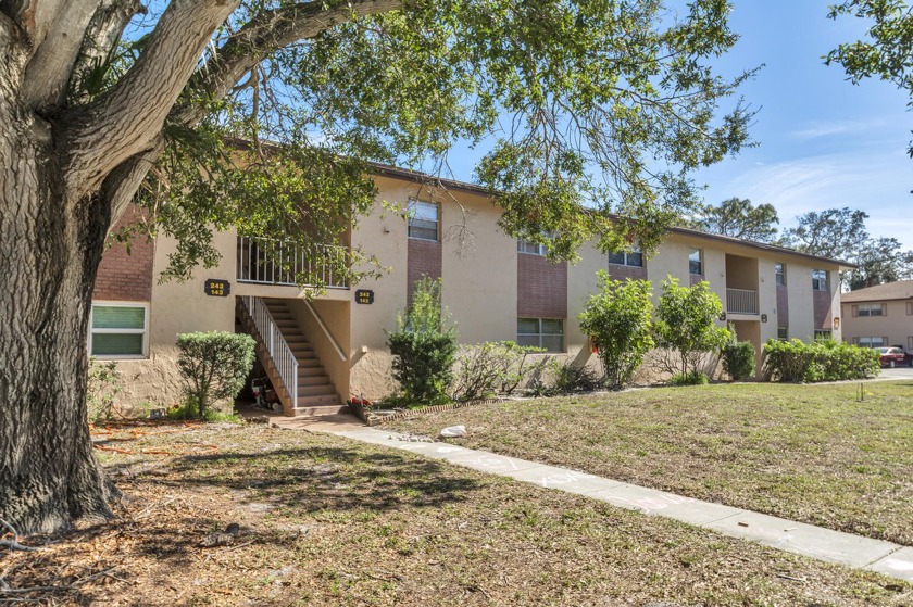 This nicely updated FIRST FLOOR condo unit is ready for new - Beach Condo for sale in Melbourne, Florida on Beachhouse.com