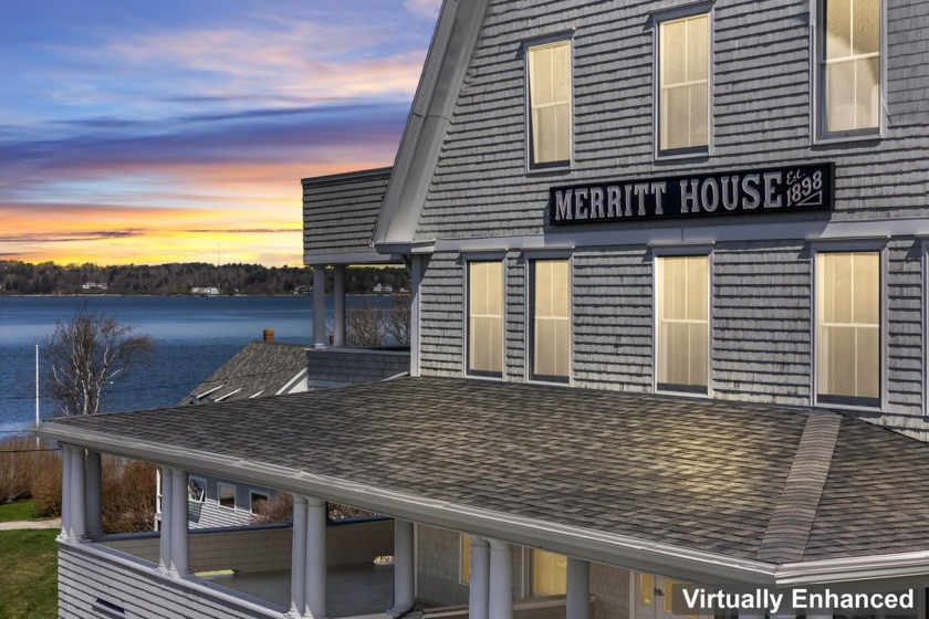 Welcome to 6 Merritt House, Unit 20 a luxury 2-bedroom - Beach Condo for sale in Harpswell, Maine on Beachhouse.com