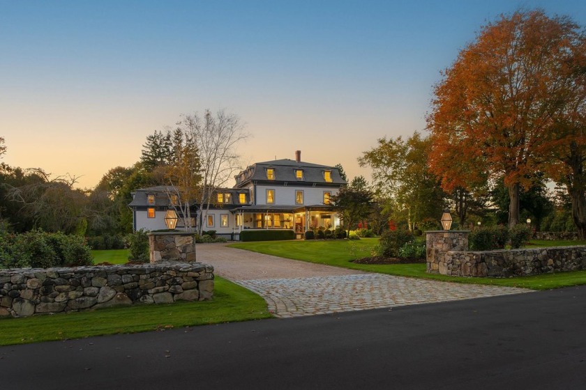 Historic Rye Beach 16-room estate sited on 1.17 lush acres - Beach Home for sale in Rye, New Hampshire on Beachhouse.com