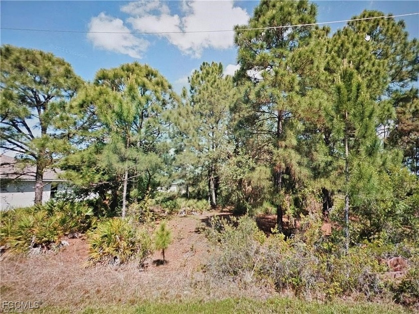 Nice vacant lot located in a popular neighborhood located - Beach Lot for sale in North Port, Florida on Beachhouse.com