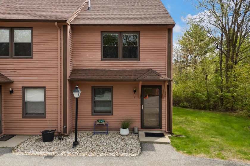Just minutes from the sands of Old Orchard Beach, and the - Beach Condo for sale in Saco, Maine on Beachhouse.com