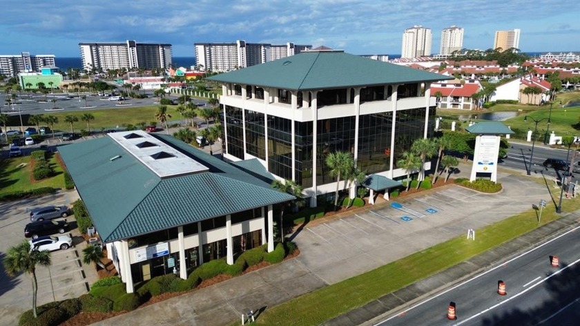 Strategically positioned with high visibility at the lighted - Beach Commercial for sale in Panama City Beach, Florida on Beachhouse.com