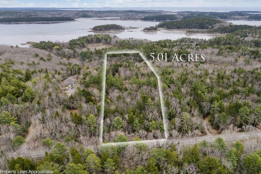 If you have been looking for that rare opportunity to build on a - Beach Acreage for sale in Phippsburg, Maine on Beachhouse.com