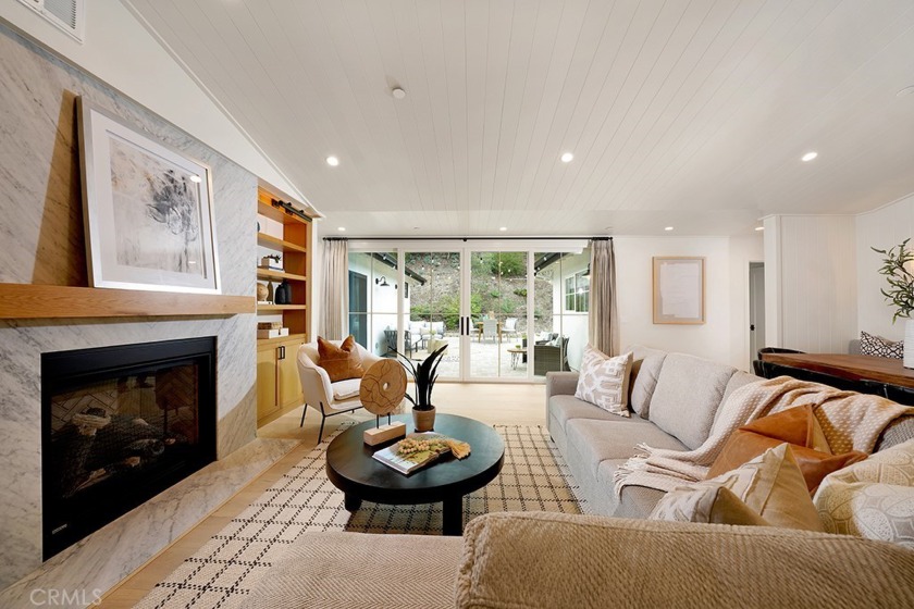 This newly remodeled residence embodies tranquil coastal living - Beach Home for sale in Laguna Beach, California on Beachhouse.com