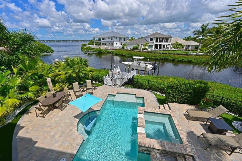 Attention! The former model home built by Medallion is available - Beach Home for sale in Bradenton, Florida on Beachhouse.com