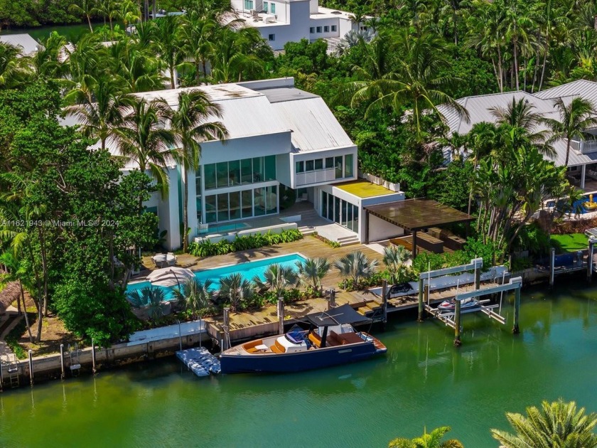 Experience luxury living at its finest in this stunning Key - Beach Home for sale in Key Biscayne, Florida on Beachhouse.com