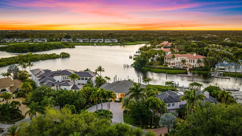 Some of the best views in Admirals Cove. This updated one-story - Beach Home for sale in Jupiter, Florida on Beachhouse.com
