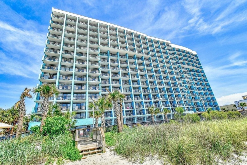 Introducing your dream vacation escape at Landmark Resort! This - Beach Condo for sale in Myrtle Beach, South Carolina on Beachhouse.com