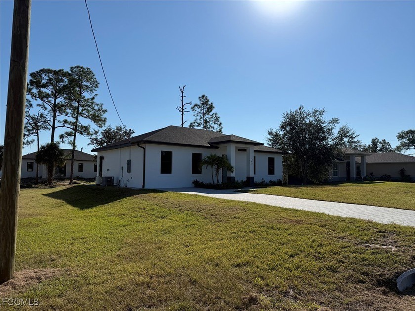 this beautiful Home is located on the main town of Lehigh Acres - Beach Home for sale in Lehigh Acres, Florida on Beachhouse.com