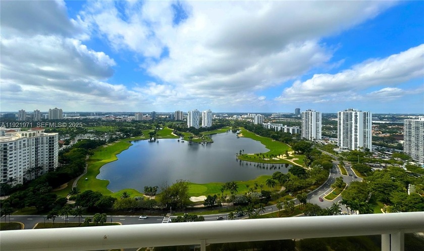 Experience breathtaking views from the 26th floor of this - Beach Condo for sale in Aventura, Florida on Beachhouse.com