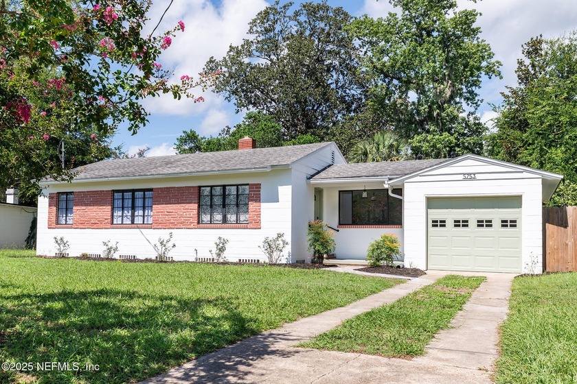 First time homebuyers, downsizing or investing, don't miss this - Beach Home for sale in Jacksonville, Florida on Beachhouse.com