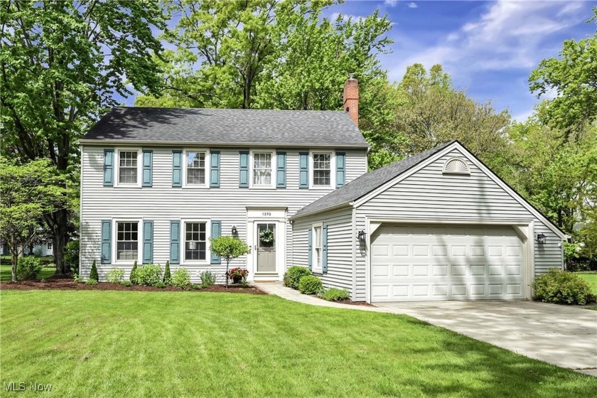 Prepared to be moved! Welcome to a beautifully maintained - Beach Home for sale in Westlake, Ohio on Beachhouse.com