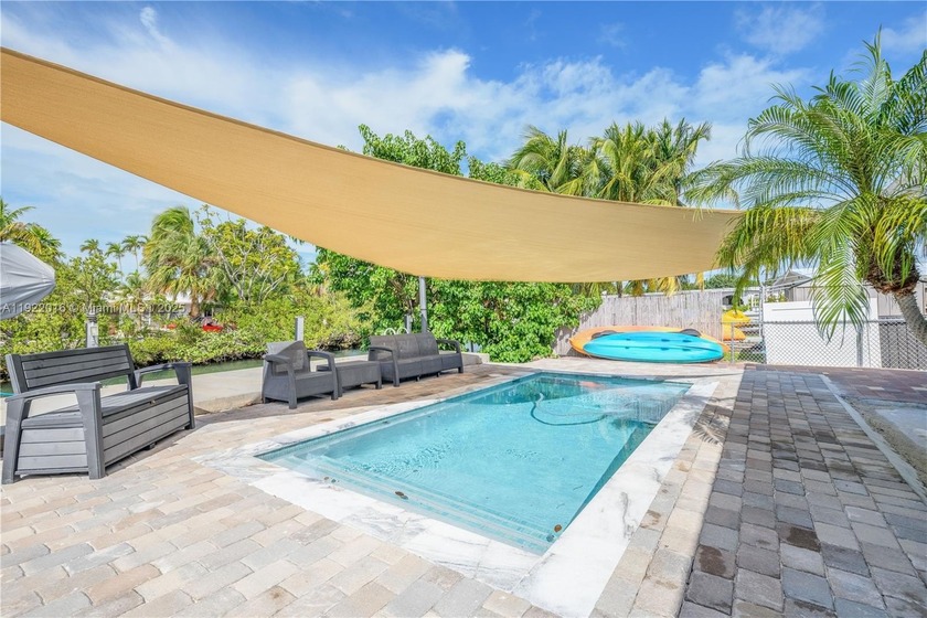 Welcome to Your Dream Waterfront Retreat in Marathon! Discover - Beach Home for sale in Marathon, Florida on Beachhouse.com