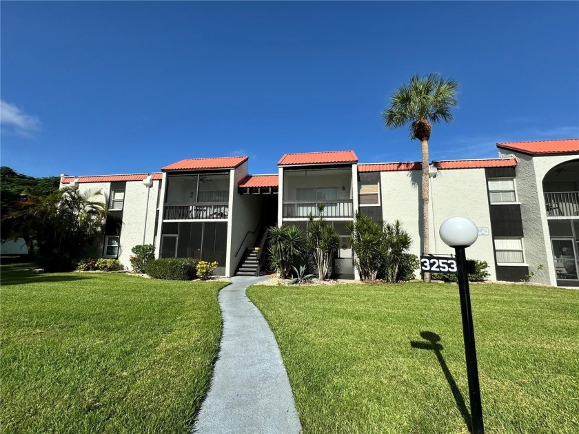 Under contract-accepting backup offers. Move-in ready - Beach Condo for sale in Sarasota, Florida on Beachhouse.com