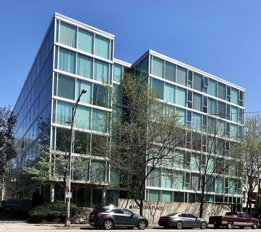 Rare opportunity to own a sophisticated one-bedroom condo in a - Beach Condo for sale in Chicago, Illinois on Beachhouse.com