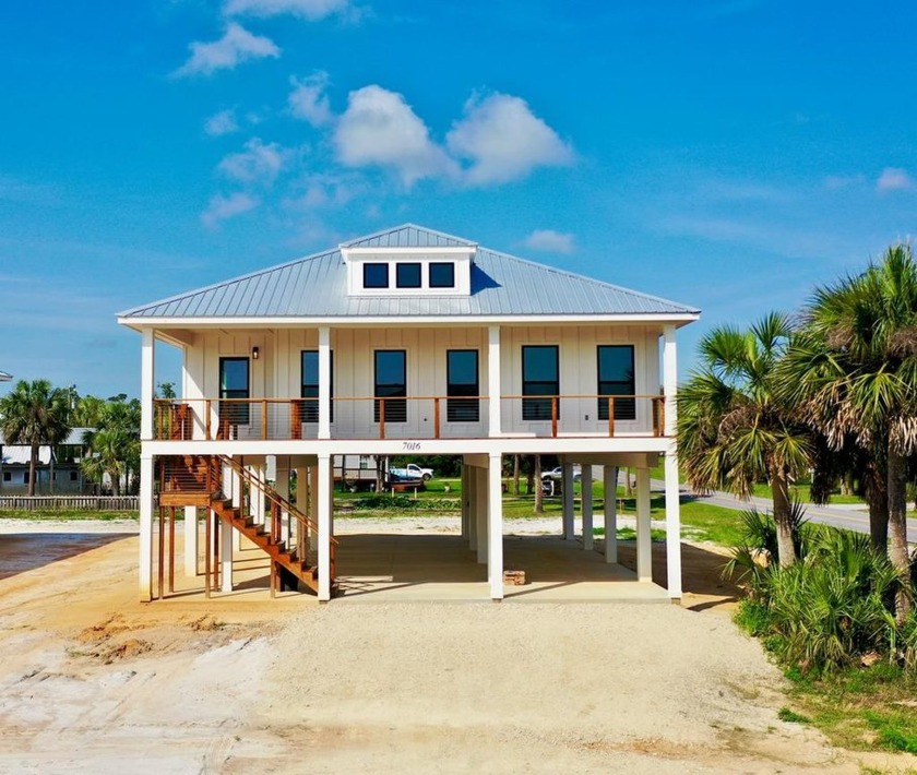 STUNNING GULF VIEW NEW CONSTRUCTION HOME!! This beautiful 3 - Beach Home for sale in Port St Joe, Florida on Beachhouse.com