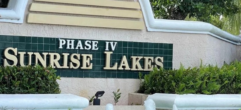 First Floor condo unit. Bright water view - Beach Condo for sale in Sunrise, Florida on Beachhouse.com