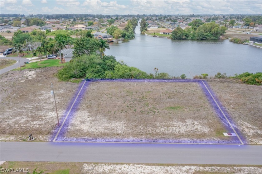LOCATION LOCATION LOCATION CITY WATER, ASSESSMENTS PAID IN - Beach Lot for sale in Cape Coral, Florida on Beachhouse.com